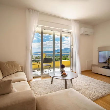 Kvarner House-1 By Interhome