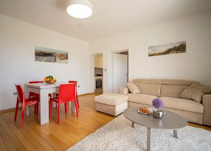 شقة Kvarner House-1 By Interhome كاستاف